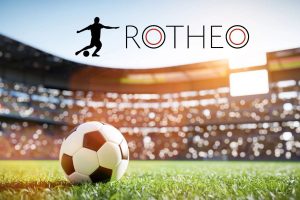 Fussballstadion mit Ro theo-Logo